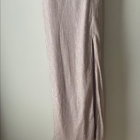 Oleg Cassini Shimmering Blush Sleeveless Dress - Picture 3 of 5